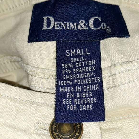 Denim and Company size small embroidery pants - Picture 6 of 8